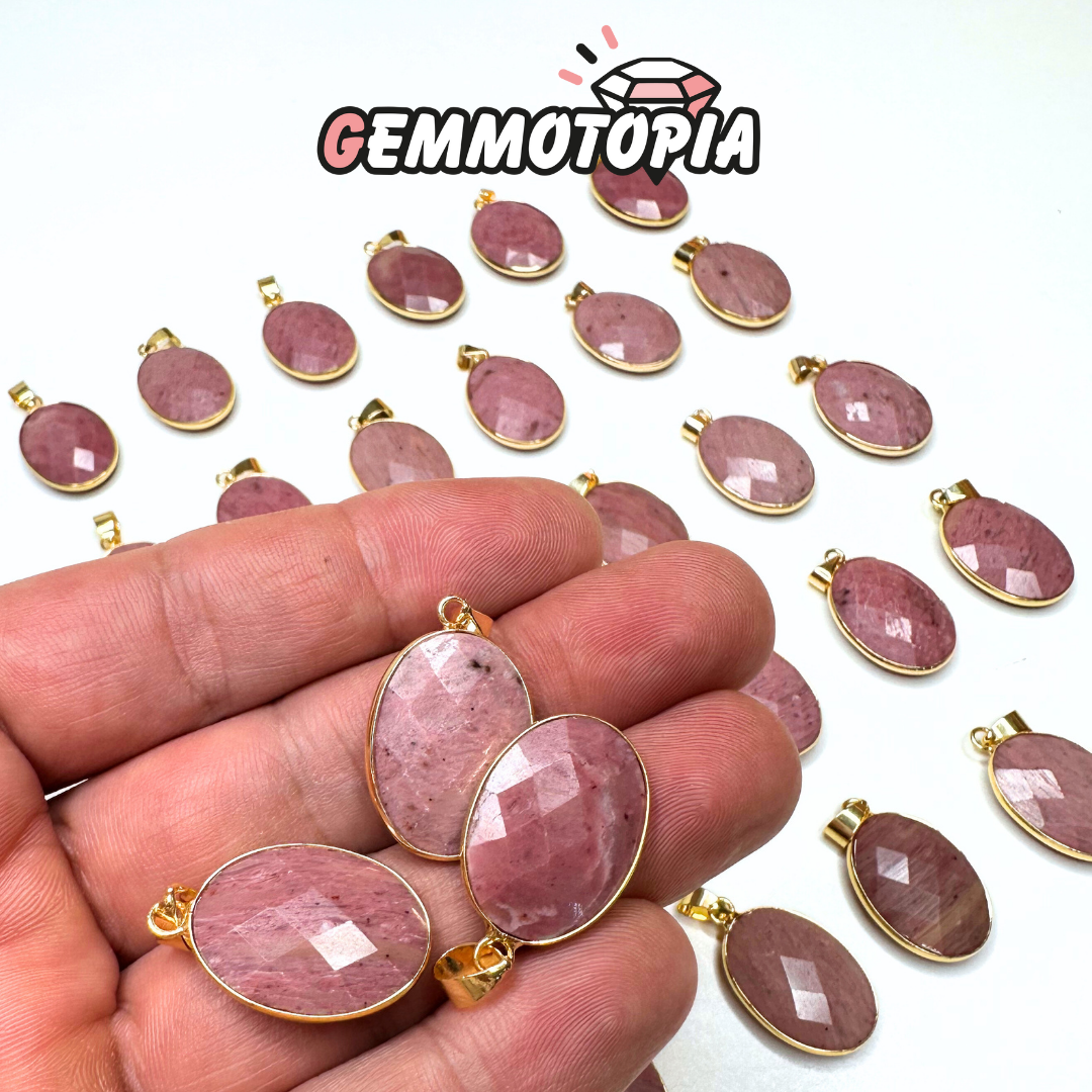 Pendentif Serti Rhodonite facettée ovale