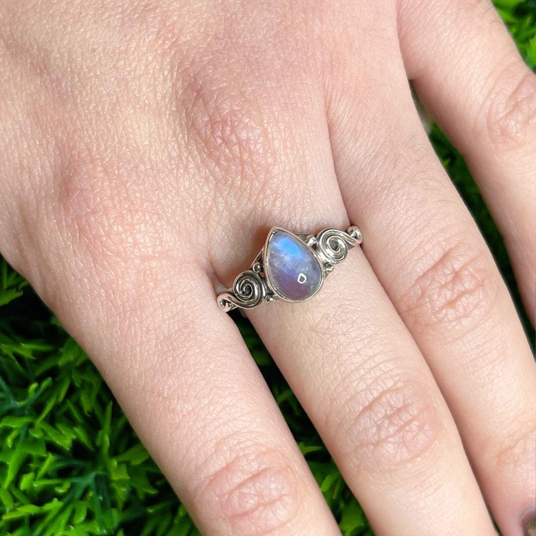 Bague Pierre de Lune Blue Fire #148