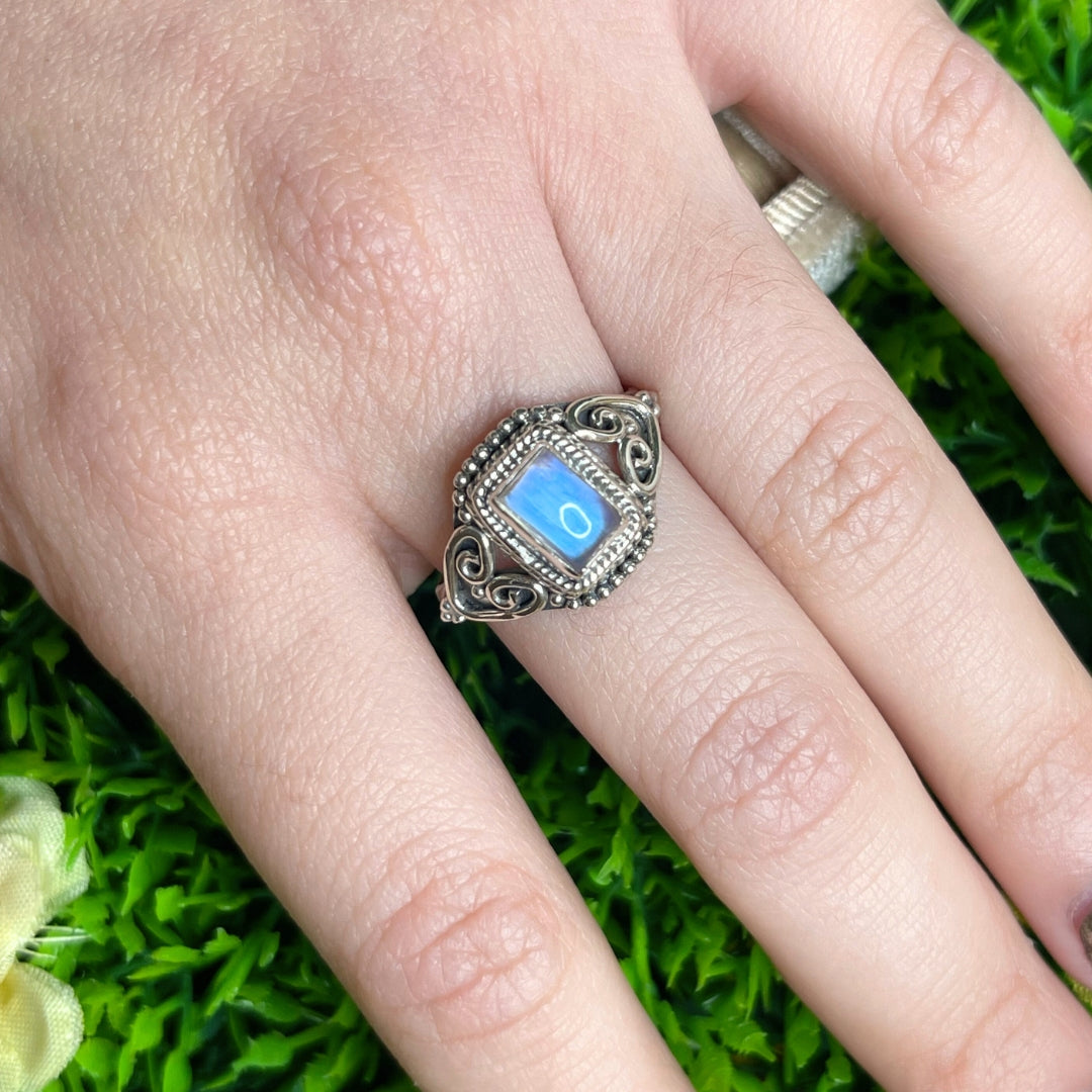 Bague Pierre de Lune Blue Fire #140