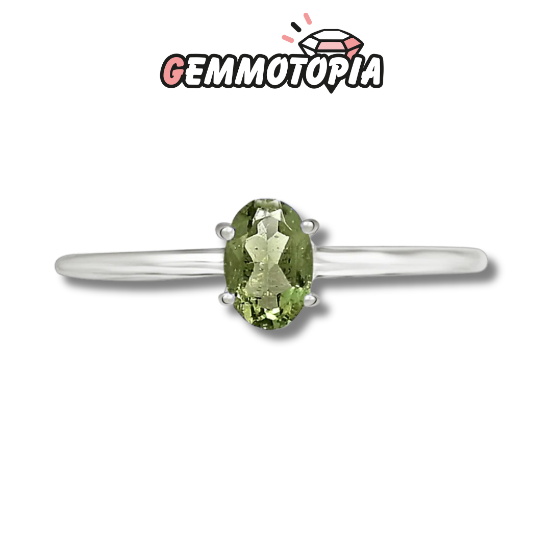 Bague Solitaire Moldavite Ovale Facettée (4 tailles)