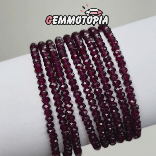 Bracelet en Grenat rouge Facettée Fermoir Argent